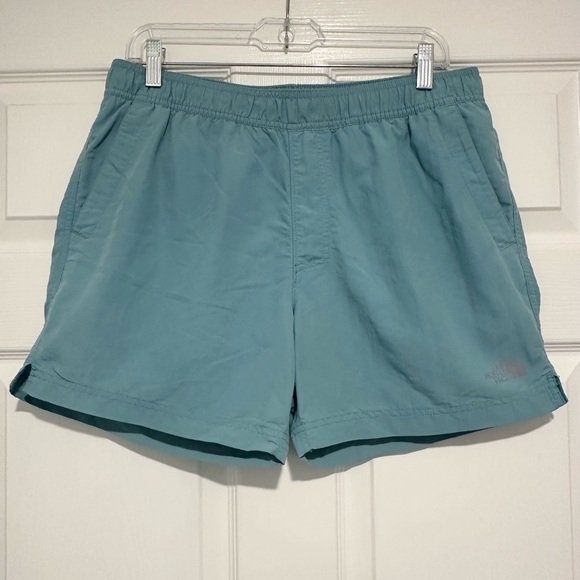 The North Face Other - THE NORTH FACE Men’s short‎ size meduim